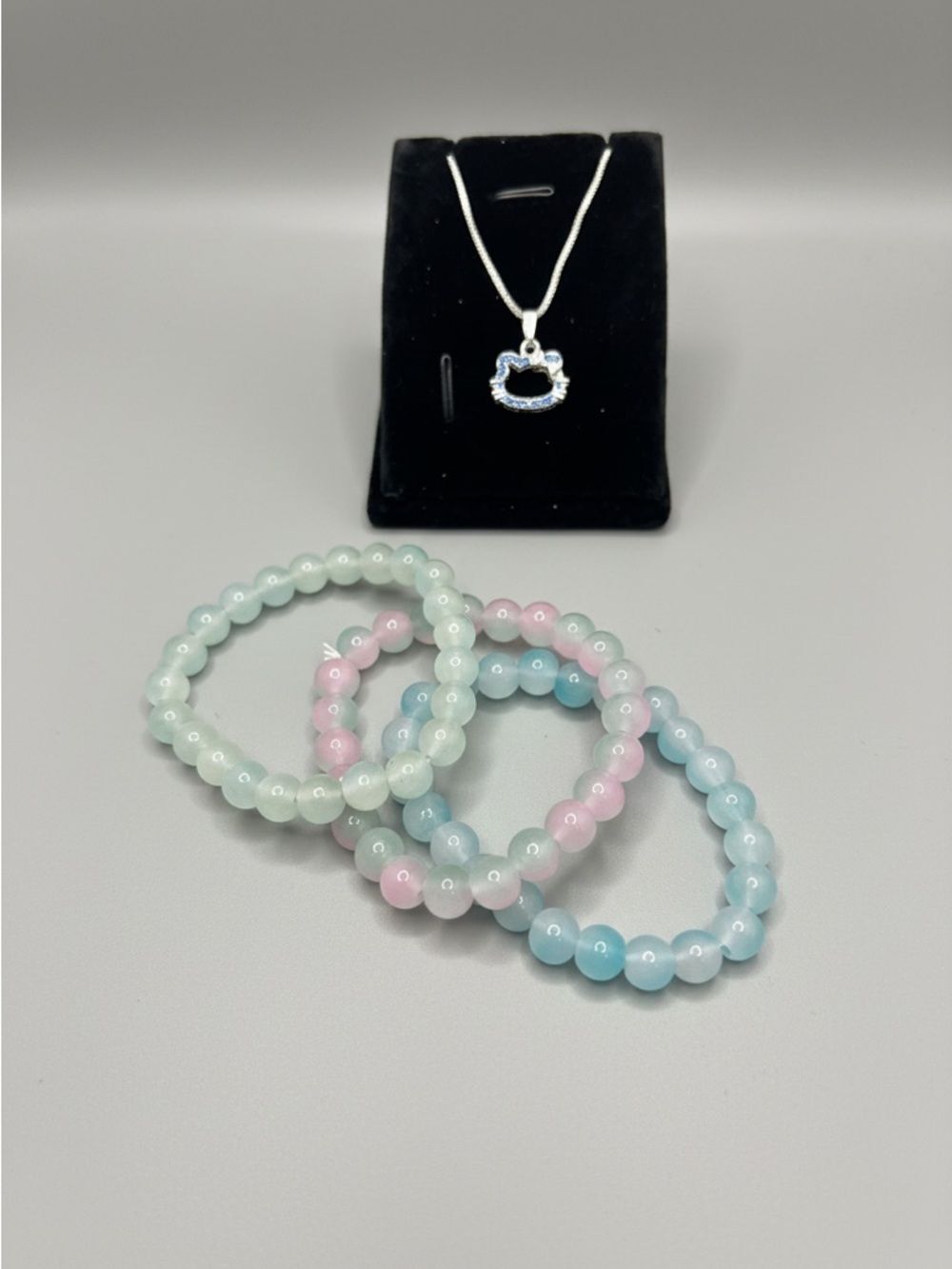 Sanrio Hello Kitty Style  Necklace with Beaded Bracelets
